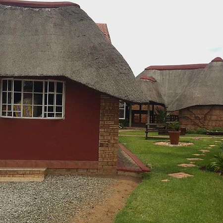 Africa Sky Guest House Rustenburg Exterior photo